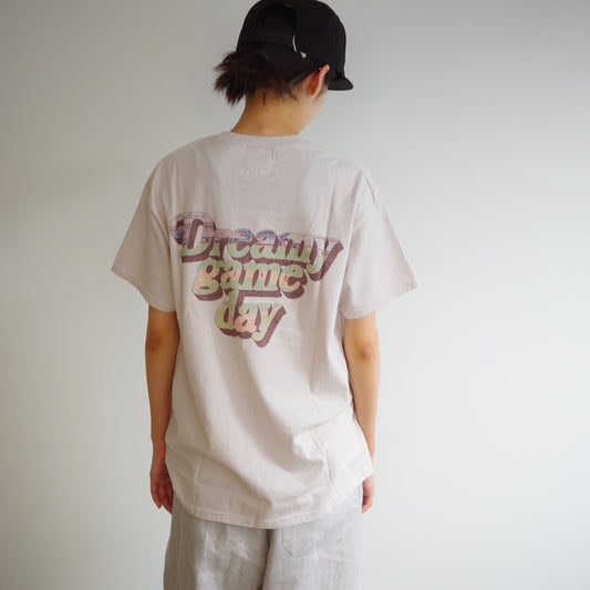 ANORAK CLUB "LA Dreamy game day" tee アノラッククラブ