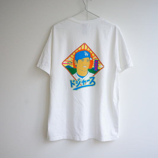 Night game  by John Pham  LA T-Shirt  tee T-shirt ナイトゲーム
