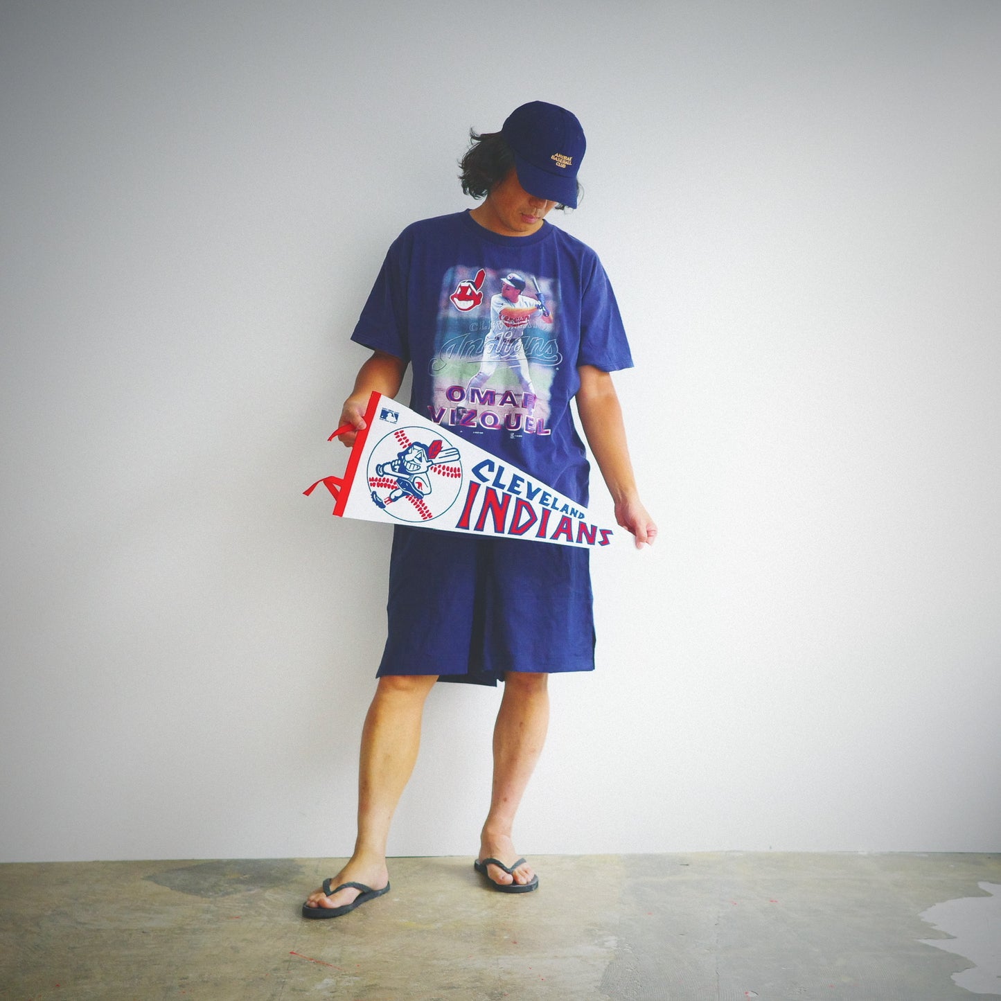 【used】1997 CLEAVELAND INDIANS "OMAR VIZQUEL" Photo Tee Little O