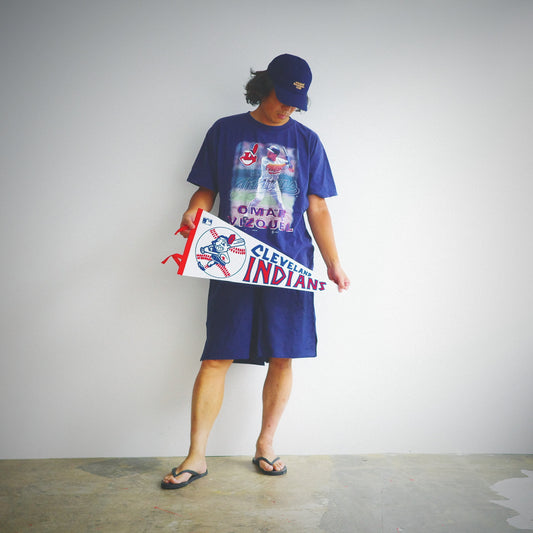 【used】1997 CLEAVELAND INDIANS "OMAR VIZQUEL" Photo Tee Little O