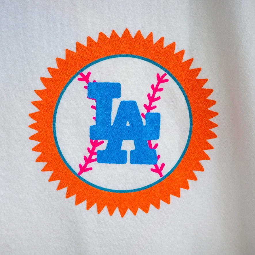Night game  by John Pham  LA T-Shirt  tee T-shirt ナイトゲーム
