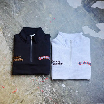 ANORAK CLUB アノラッククラブ "Dreamy Game Day" HALF ZIP sweat  裏毛 スウェット