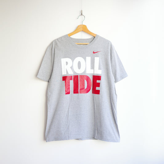 【used】  NIKE  "ROLL TIDE"  University of Alabama  tee